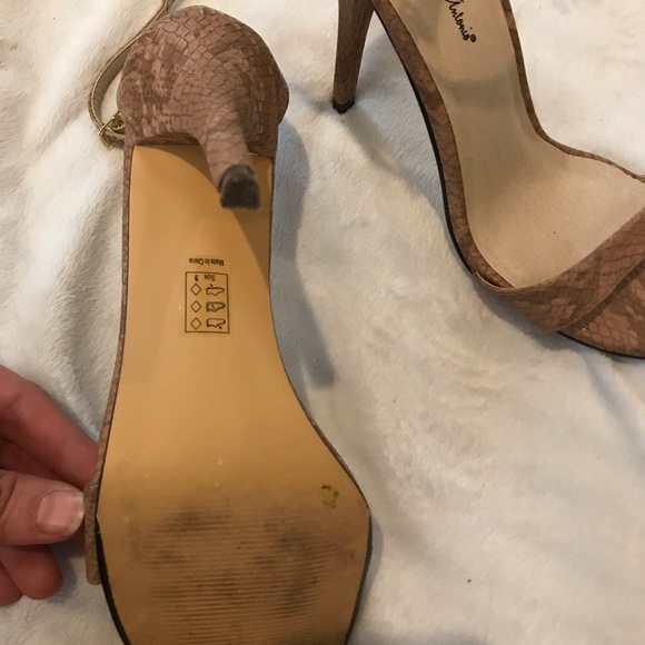 Tan python strapped heels - Picture 2 of 2